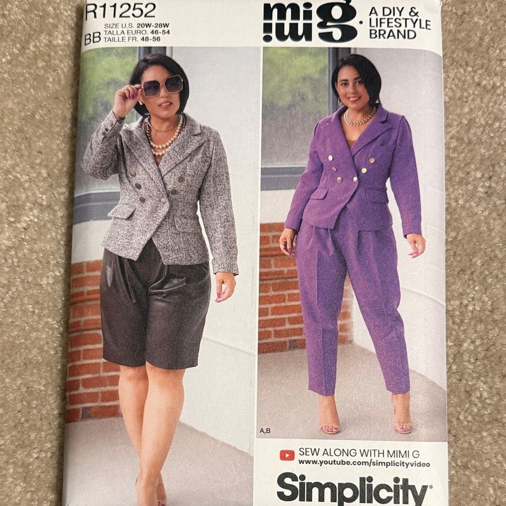 Simplicity women's plus size suit and dress sewing pattern